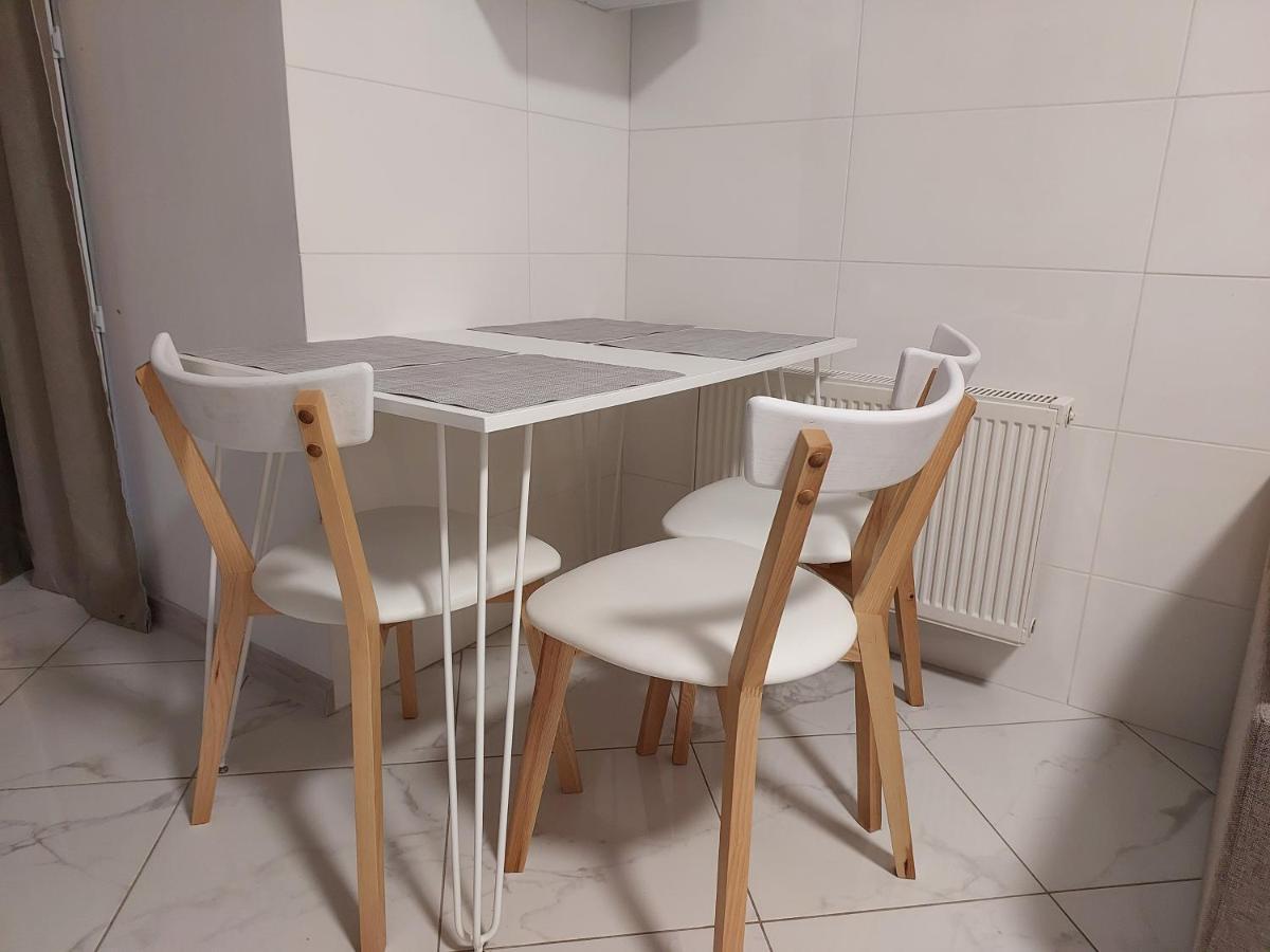 Яровиця 11 Lutsʼk Εξωτερικό φωτογραφία